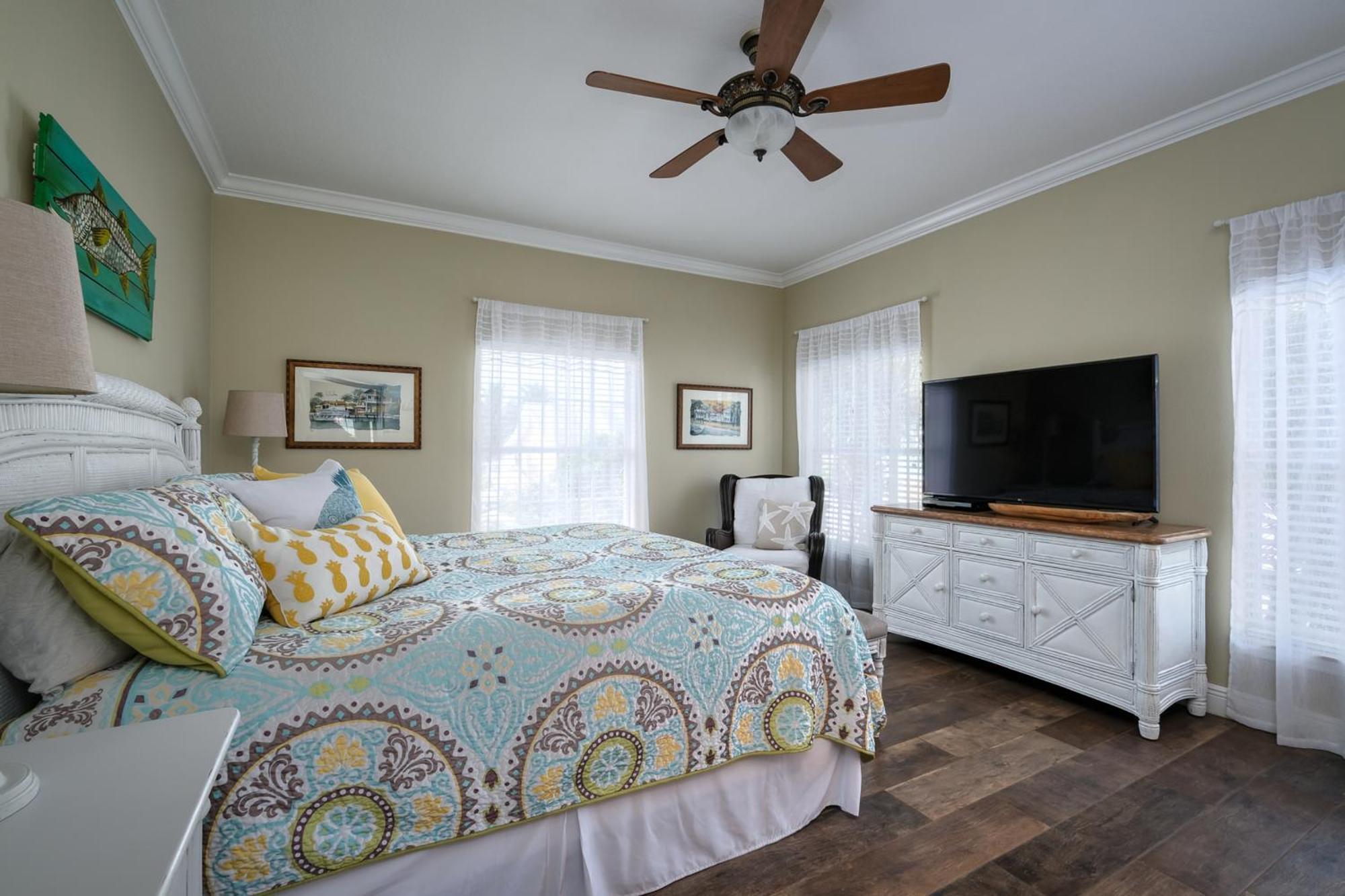 Hibiscus Hideaway Condo Walk To Historic Bridge St Брейдентон Бийч Екстериор снимка